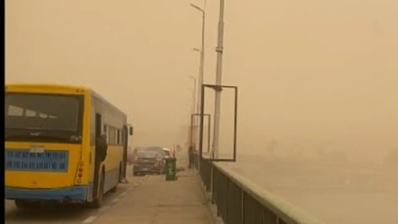 هيئة الأرصاد تحذر من استمرار فرص سقوط الأمطار على مناطق متفرقة بالبلاد